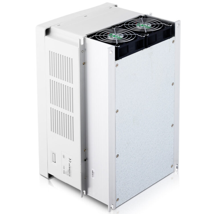 Frekvensomformer 15 kW 400V V810 på lager